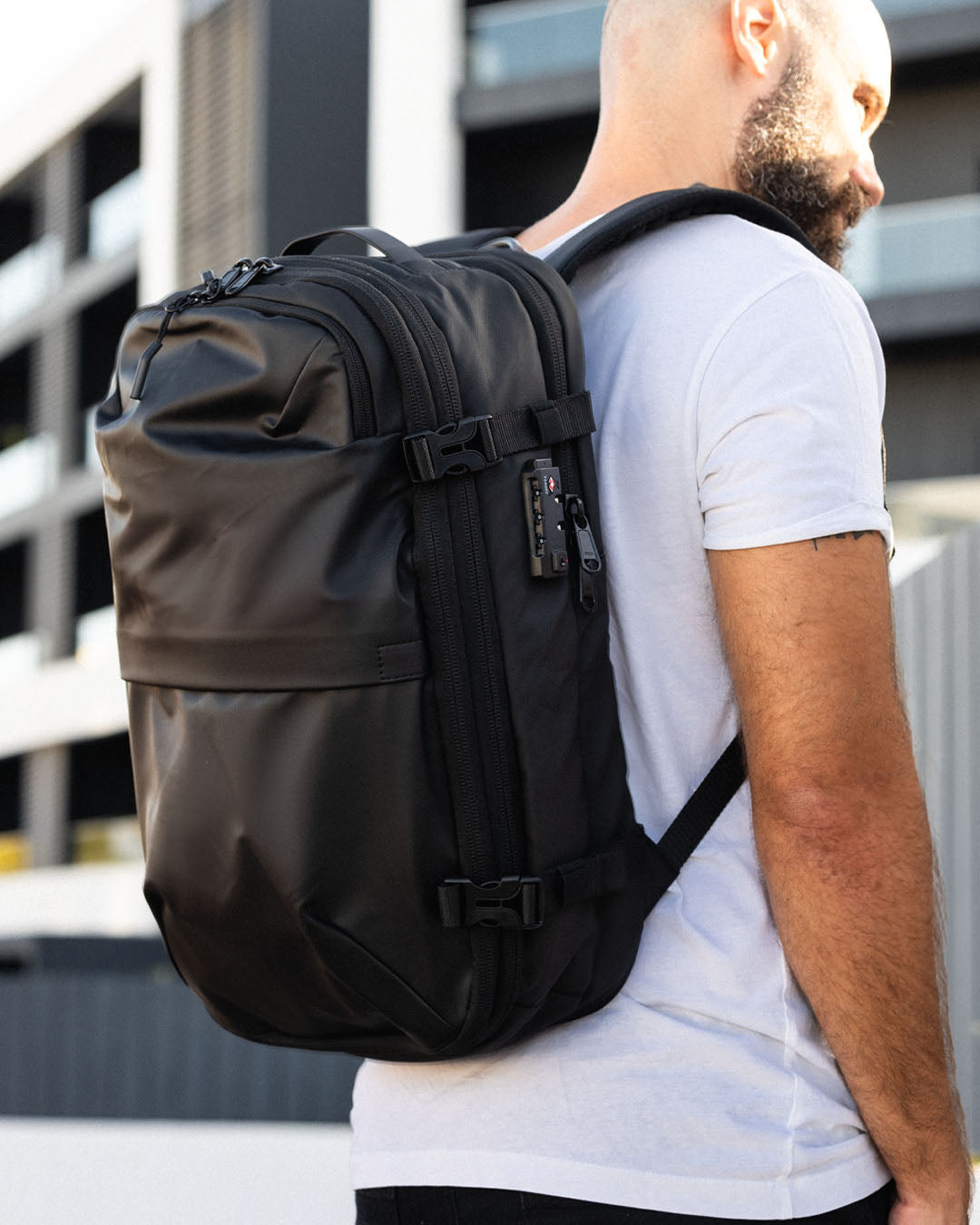 Vaccum Compression Backpack